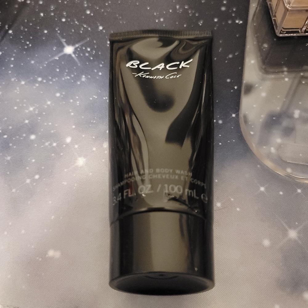 Kenneth Cole black hair and body 3.4 fl oz - new without box